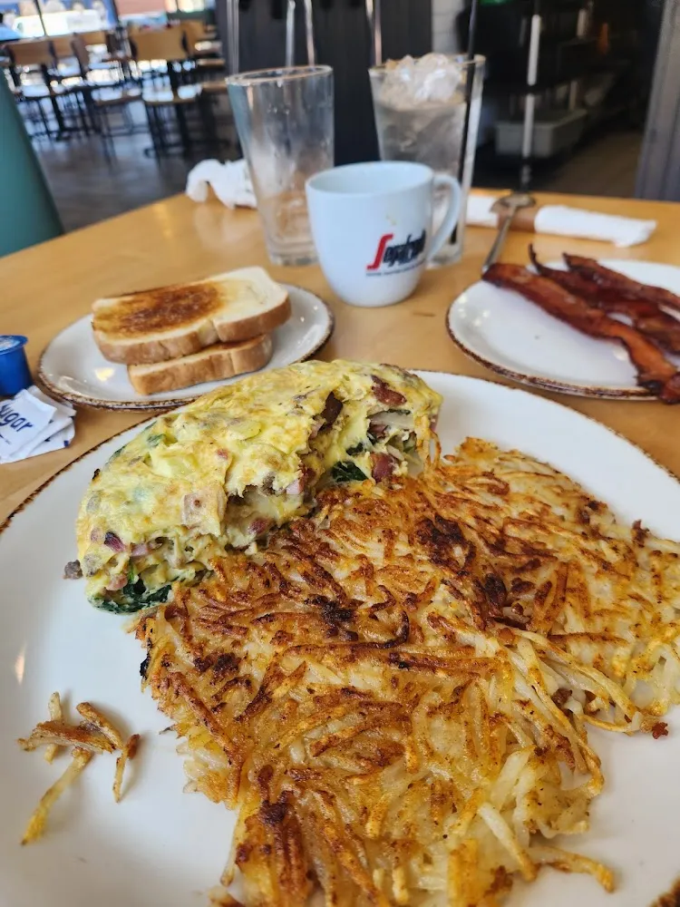 Biscuit and Gravy Omelet